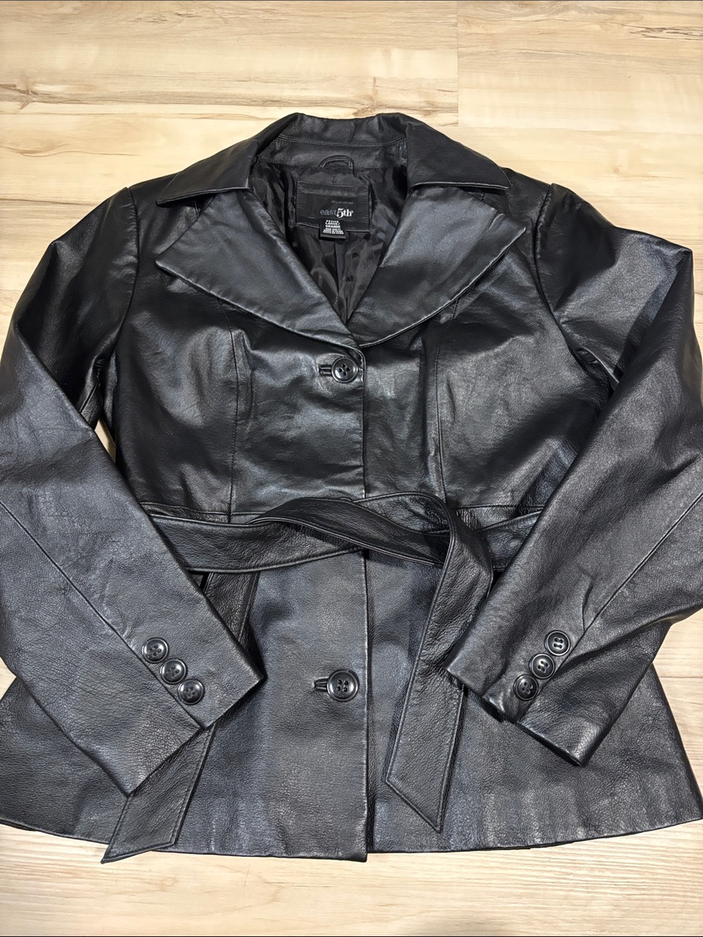 East 5th Black Genuine Leather Belted Jacket Large Petite LP moto biker winter
